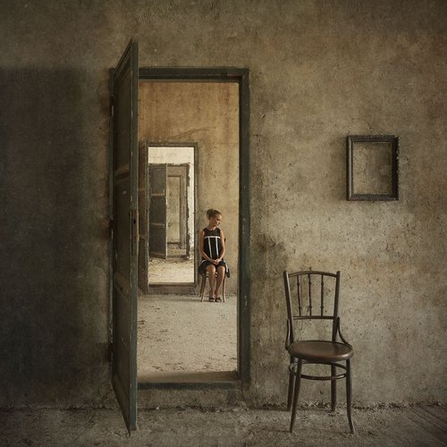 Vilhelm's rooms I. - SMALL EDITION by Peter Zelei