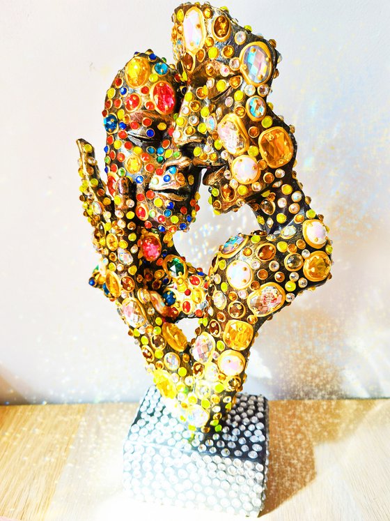 Love couple Man & Woman - crystal abstract sculpture (Klimt inspired)