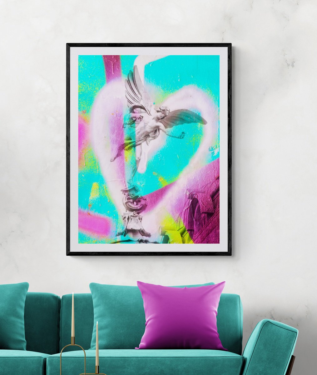 Urban And Pop Cityscapes Photograph By Deborah Pendell, 17 X 22, Eros Heart- London Art, Original Artwork