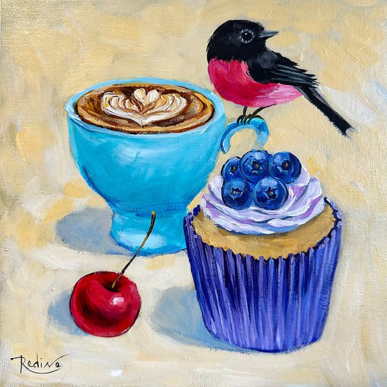 Pink Robin, cappuccino and blueberry cupcake