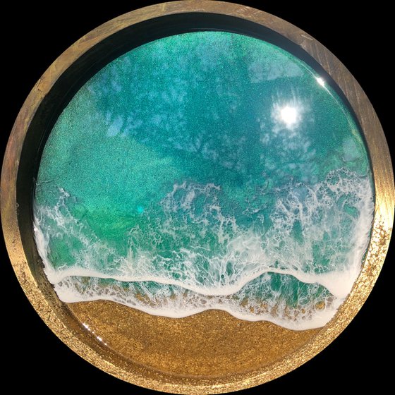 Ocean porthole