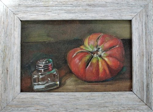 heirloom tomato still life by Viktória Déri
