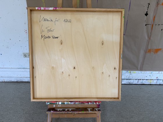 Stand up ukrainian girl!