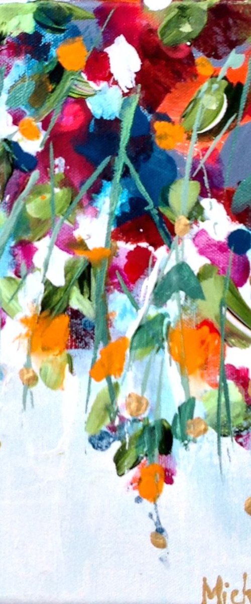 Mini Blooms 06 by Michelle Carolan