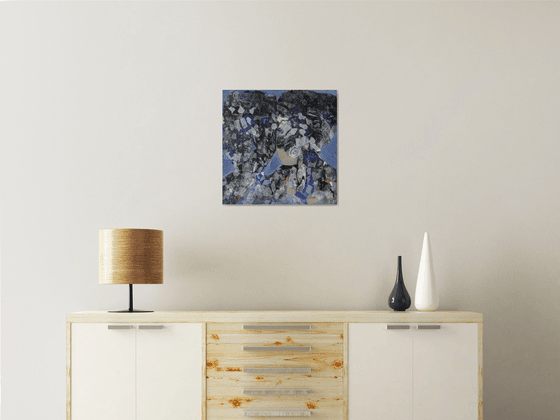 A look in the same direction...