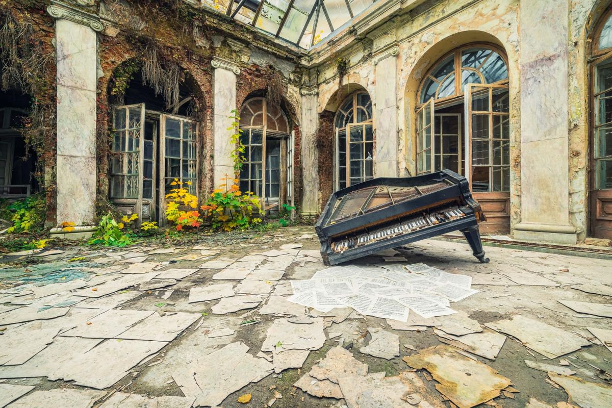 Photorealistic Cityscapes Photograph By Michael Schwan, 31 X 21", 51°55