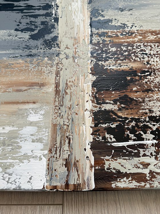 Ivory, Charcoal & Rust