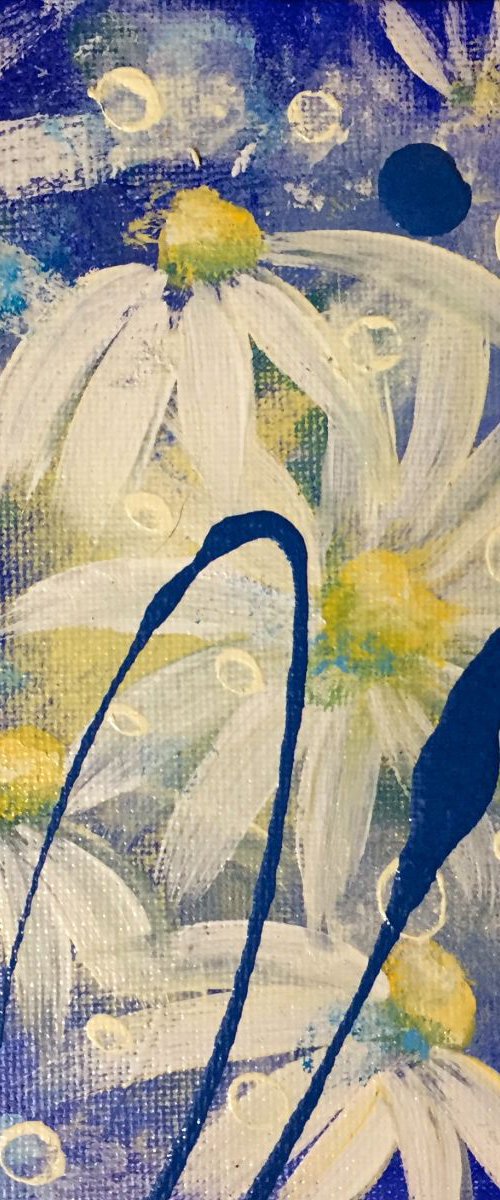 Humble Daisy by Emma Sian Pritchard