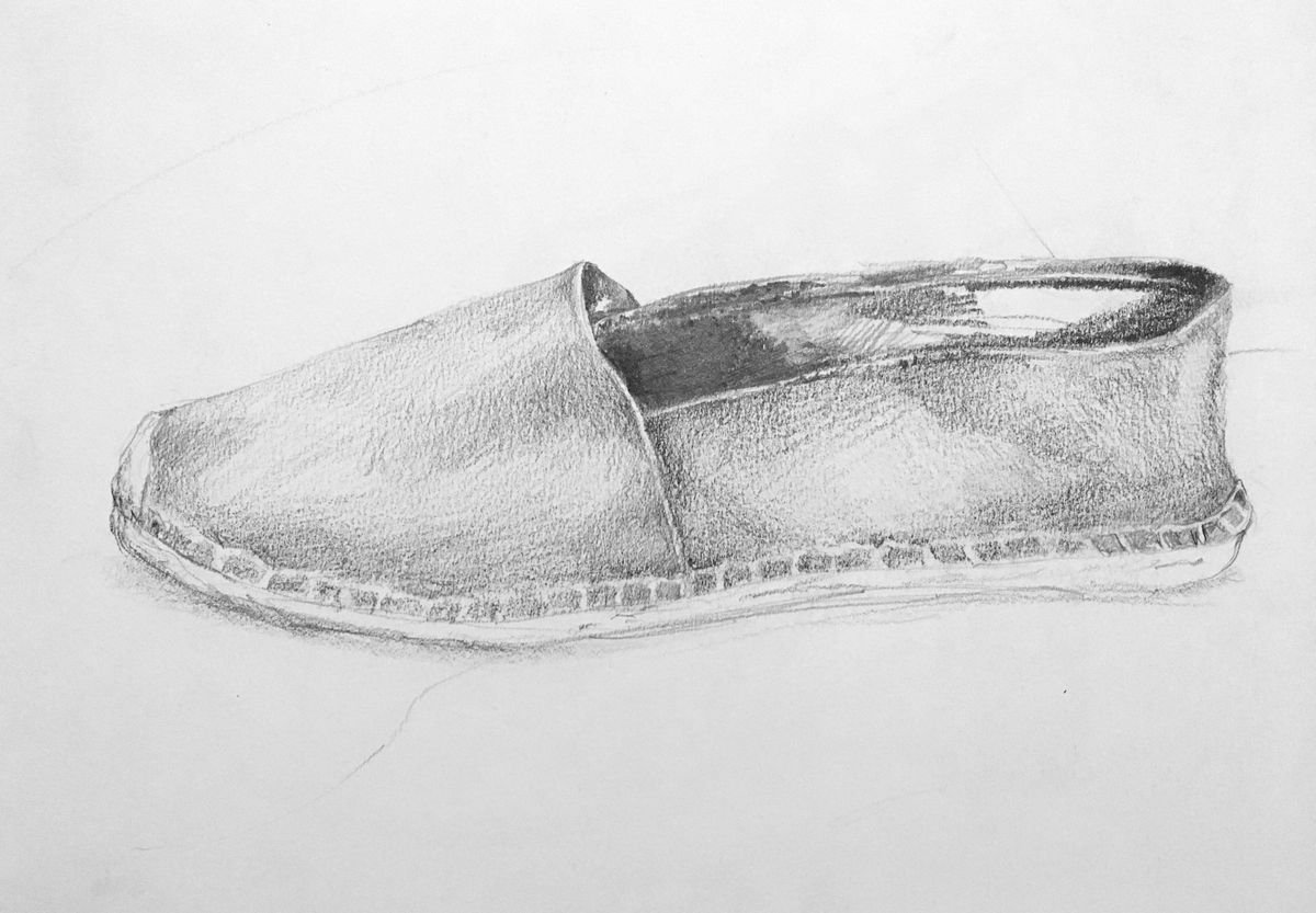 Pencil sketch hot sale of shoes