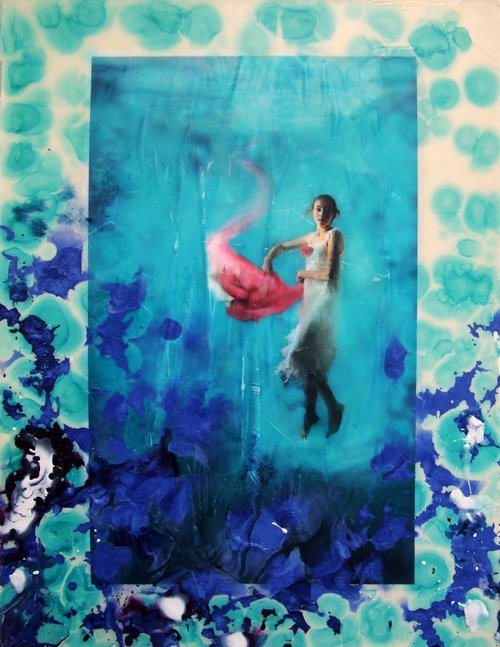 Big blue by Anna Sidi-Yacoub