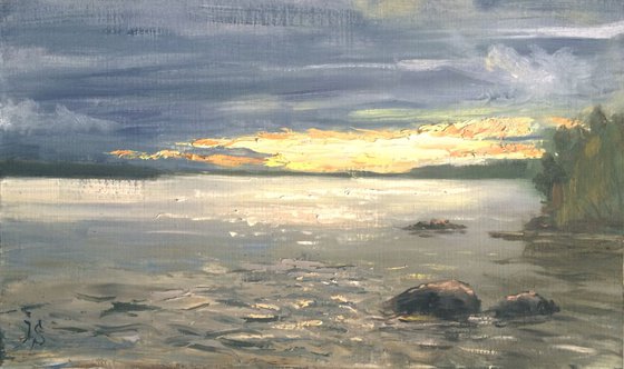 Sunset at Volgo lake.