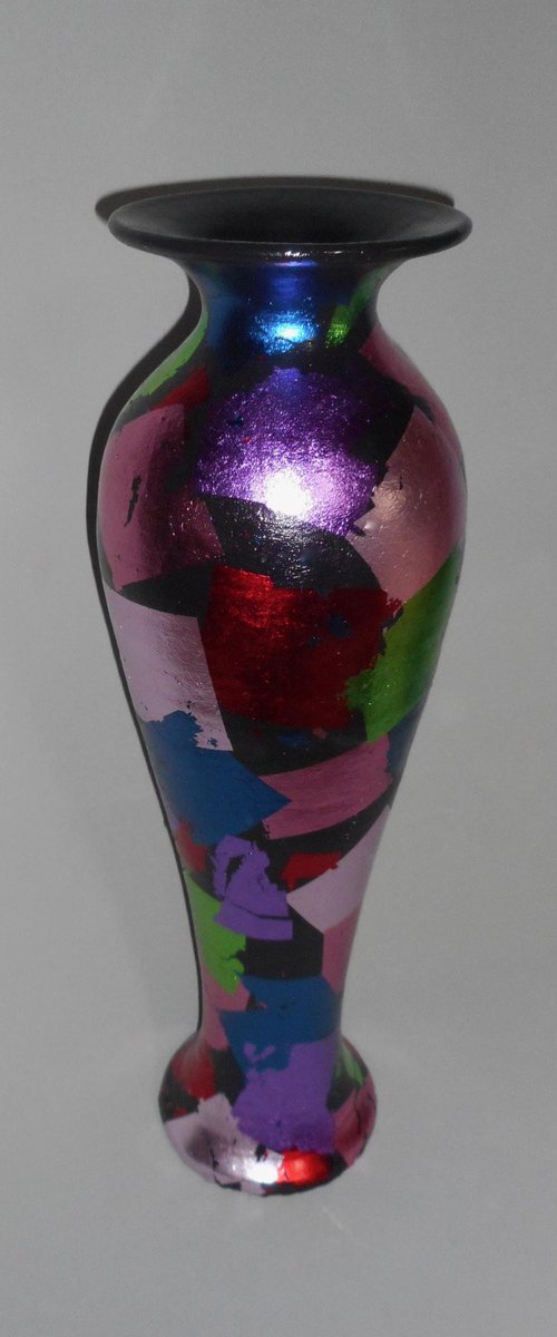 modern art vase by Steven A Klinsky