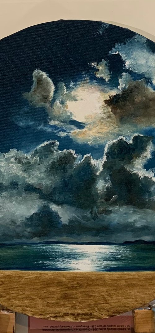 September moon by Gianfranco Combi