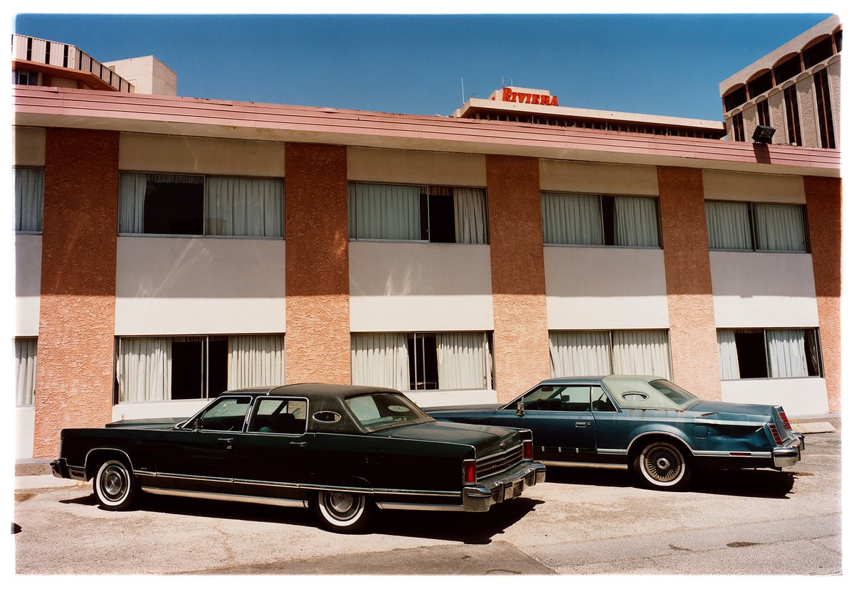 Lincoln’s - La Concha, Las Vegas, 2001 by Richard Heeps