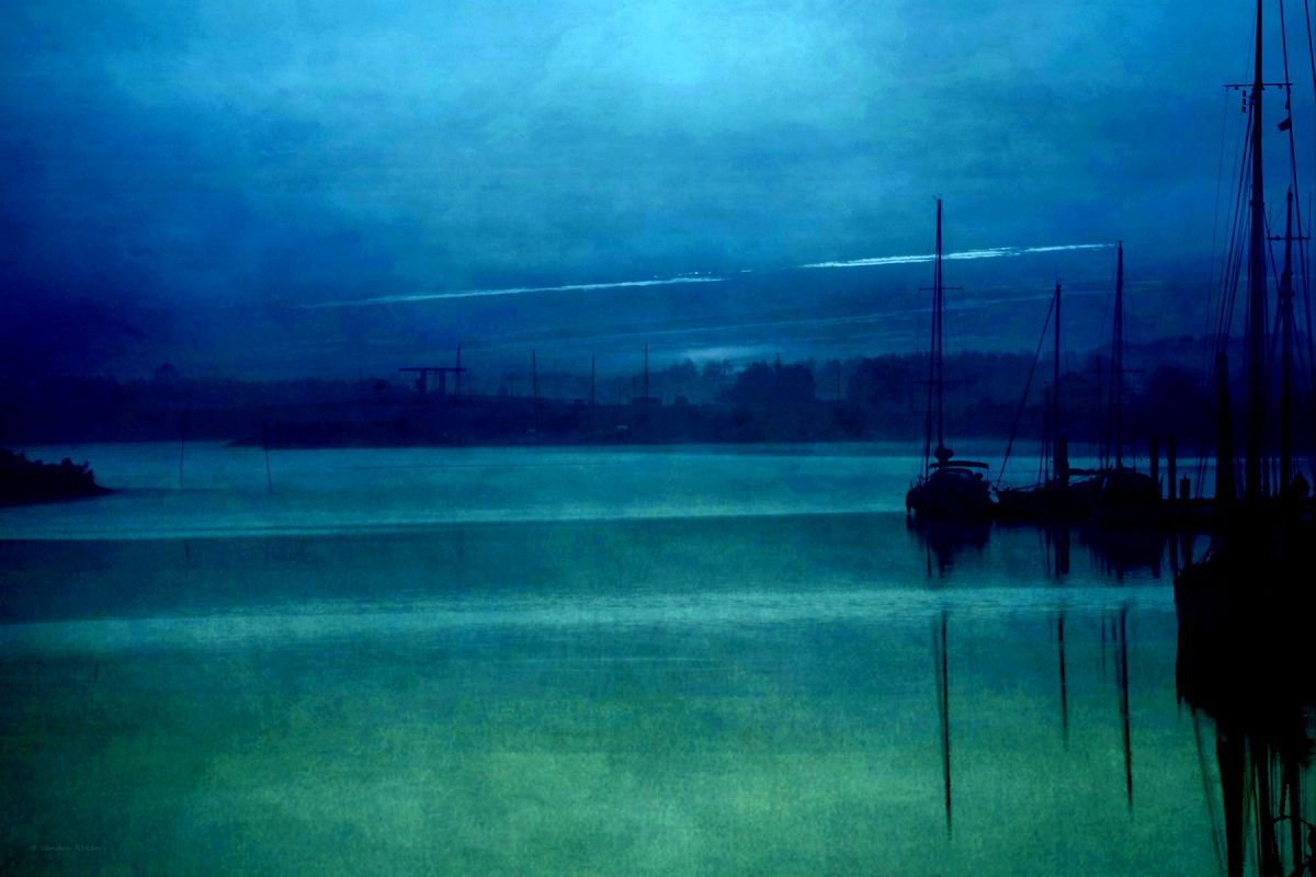 Blue Silence - Canvas 75 x 50 cm by Sandra Roeken