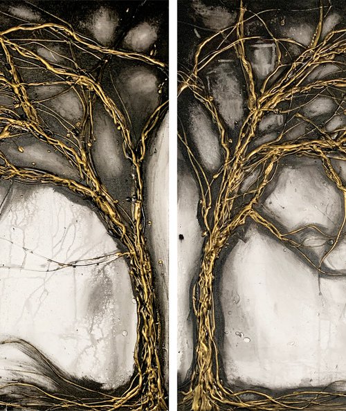 Midas Tree XL Gold 180cm x 90cm by Carol Wood