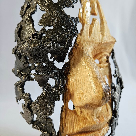 A tear 35-24 Face sculpture