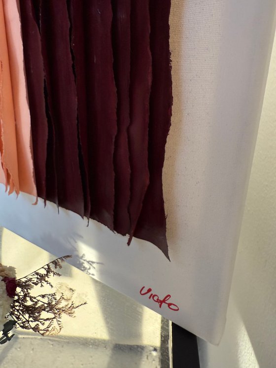 Romantic Minimalism Burgundy