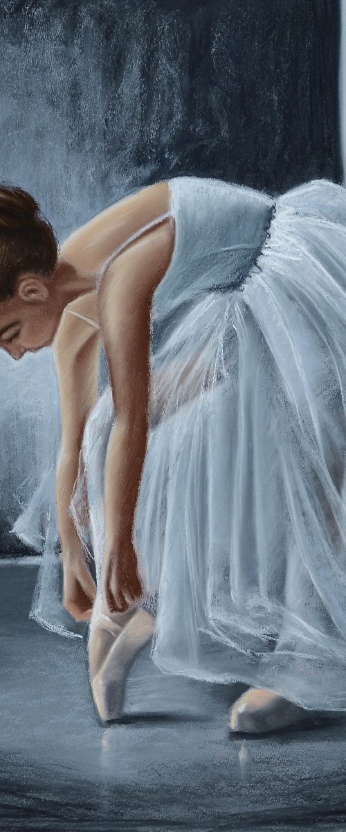 Young ballerina blue by Inna Medvedeva