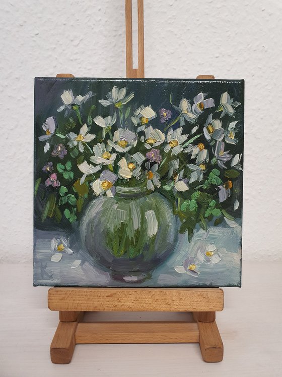 Still-life "Daisies"