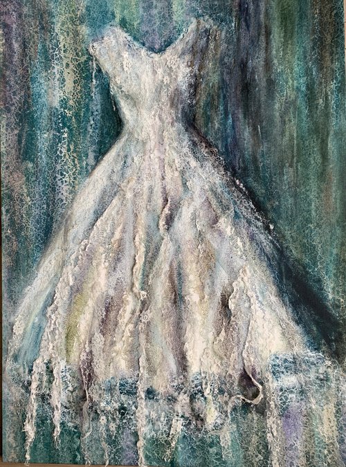 Miss Havisham’s wedding dress by Suzsi Corio
