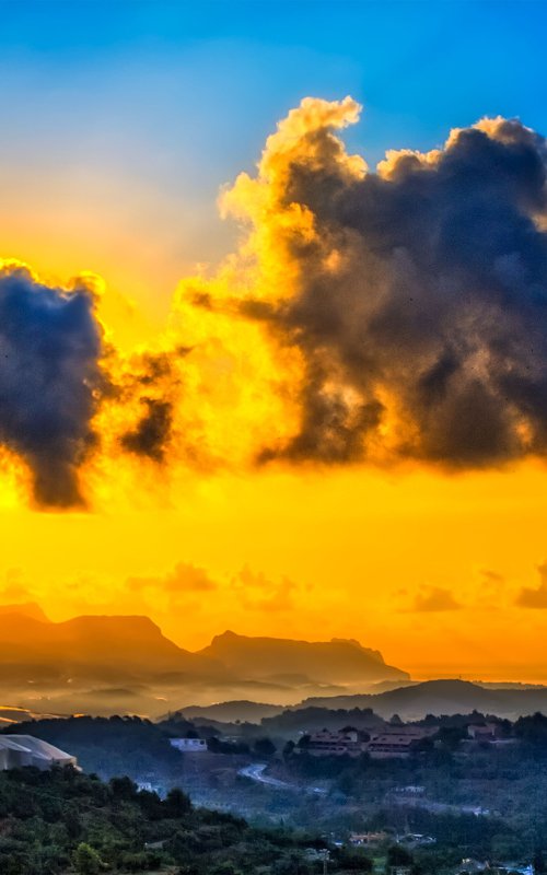 It's A Great New Day! Limited Edition 1/50 15x10 inch Photographic Landscape Sunrise Print by Graham Briggs