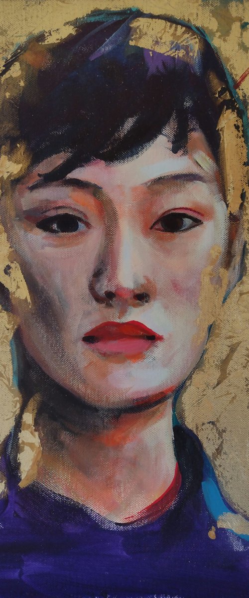 Modern gheisa by Marina Del Pozo