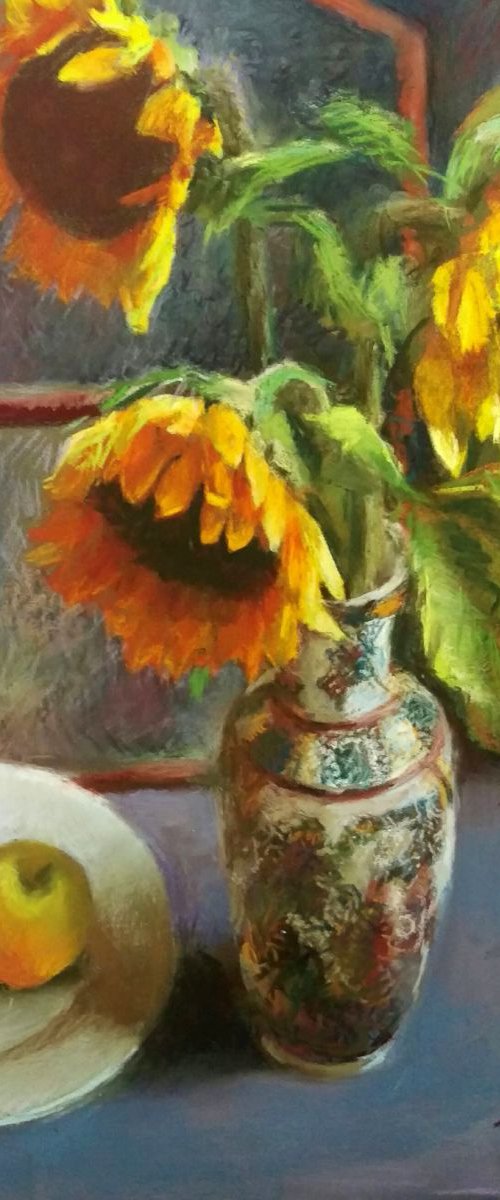 Sunflower still life by Silja Salmistu