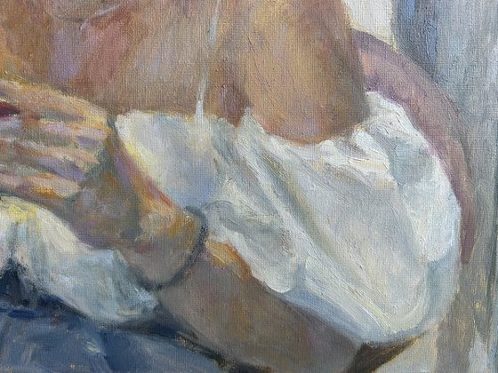 A girl reading a letter