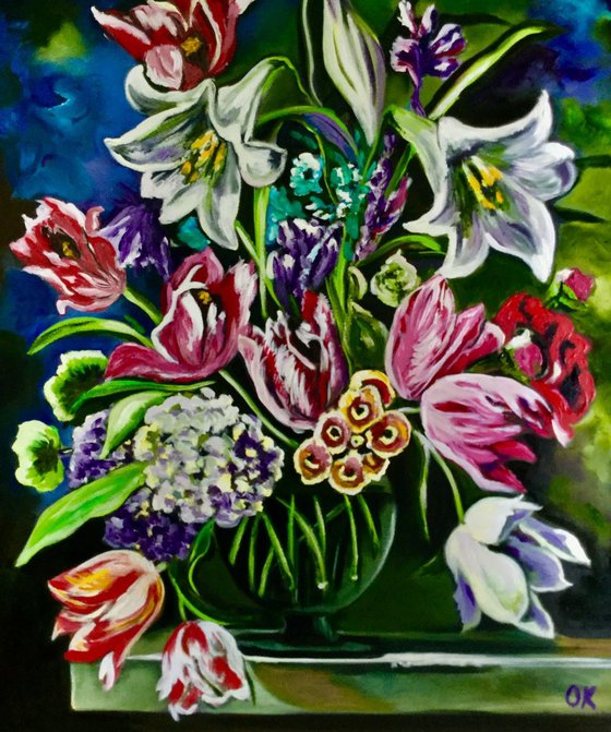 Bouquet of flowers.  Tulips,  hydrangeas, lilies in a vase