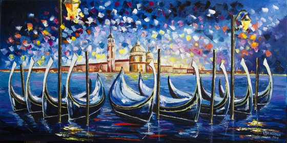 Night colors  Venice - gondolas