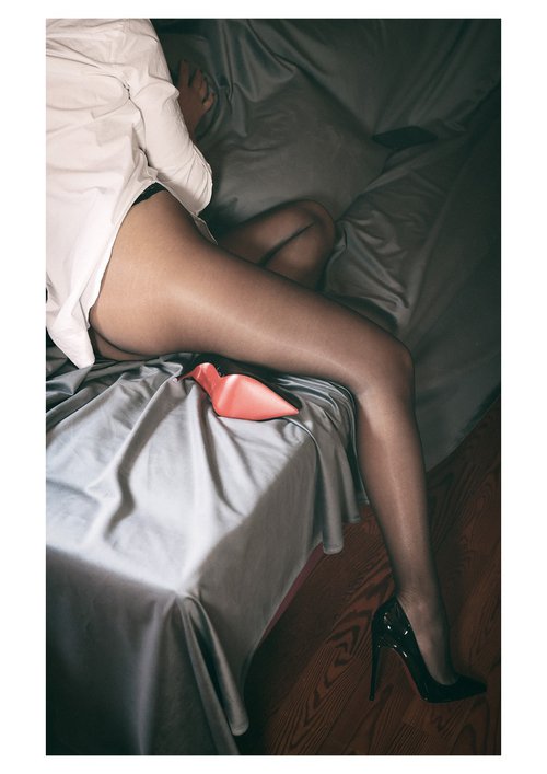 Legs in black by Matteo Chinellato