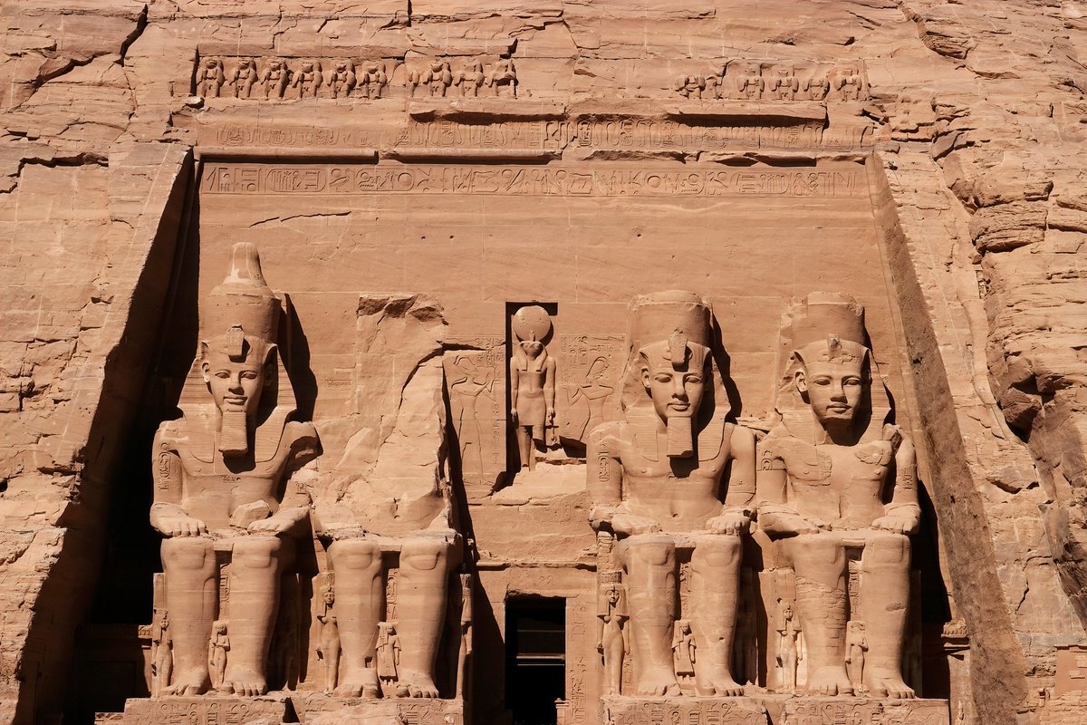 Photorealistic Cityscapes Photograph By Martin Fry, 21 X 15", Abu Simble Temple, Original Artwork