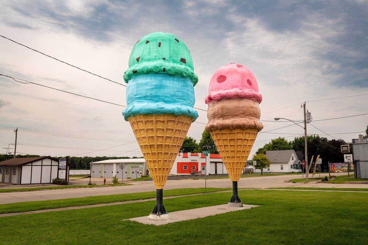 Photorealistic Photograph , Large Ice Cream Cones, Savanna, Illinois By Robert Tolchin, 20 X 16, Artwork For Sale On Artfinder