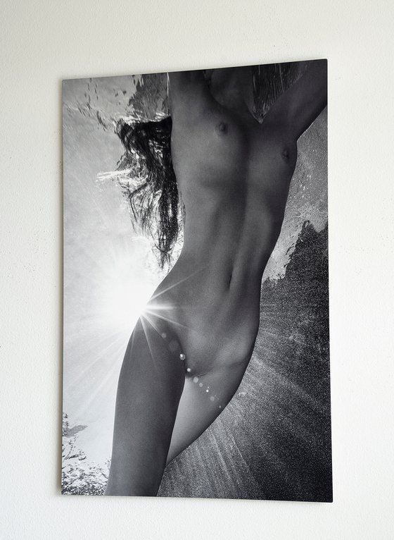 Sunbeams - underwater black & white nude photograph - print on aluminum