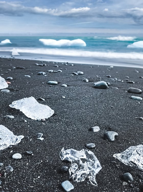 THE DIAMOND BEACH