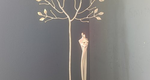 Artwork by Anna Andreadi