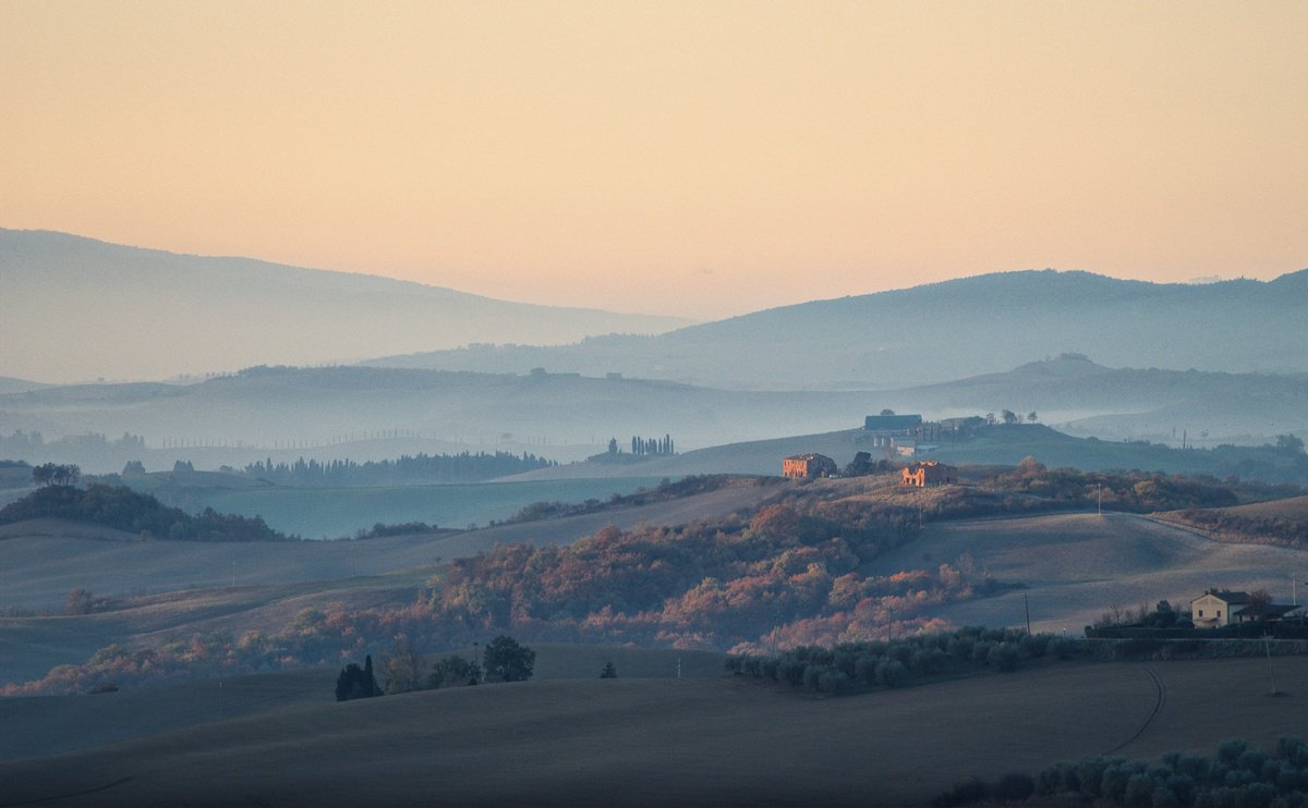 Caramel sunrise by Pavel Oskin