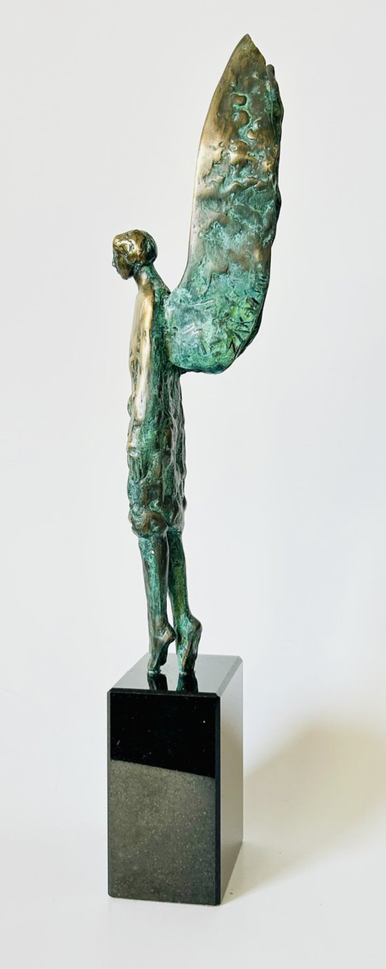 Guardian Angel, no.V/VIII