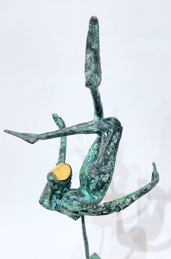 Levitation (big size)