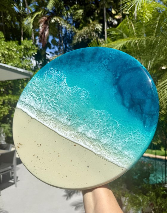 Round ocean #109