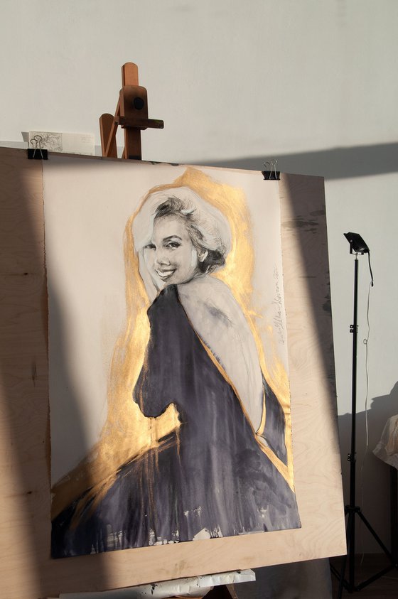XXL drawing Golden Marilyn Monroe #3/Charcoal Modern Expressive Drawing Portrait /Celebrity/Portrait