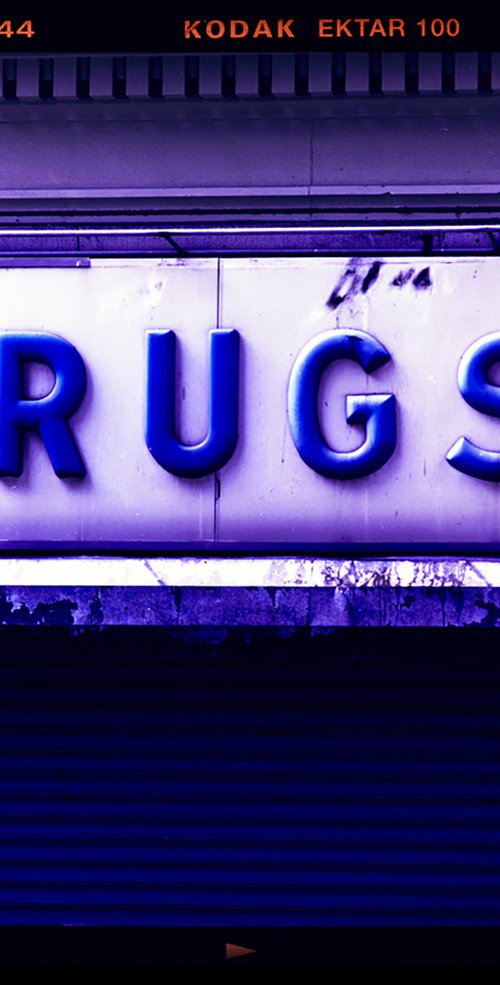 DRUGS, New York by Richard Heeps