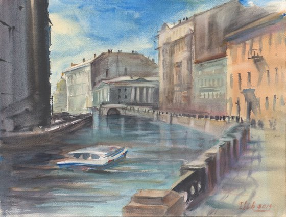City ​​on water. River walks