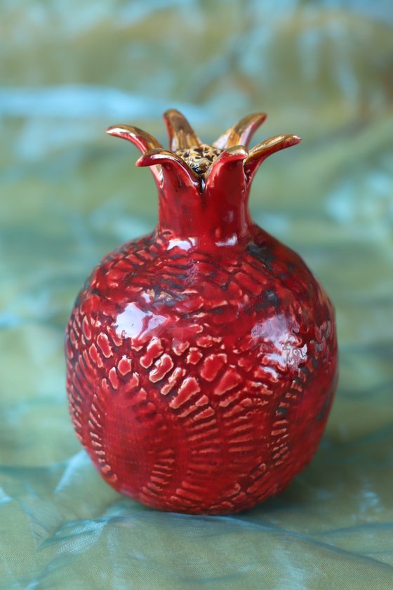 Pomegranate. Gold and Red