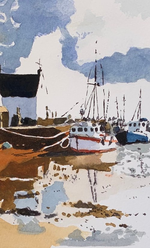 Low Tide at the Harbour by Gerry Ludlow