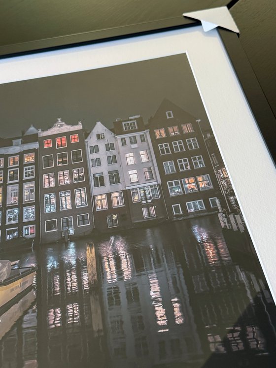 AMSTERDAM NIGHT