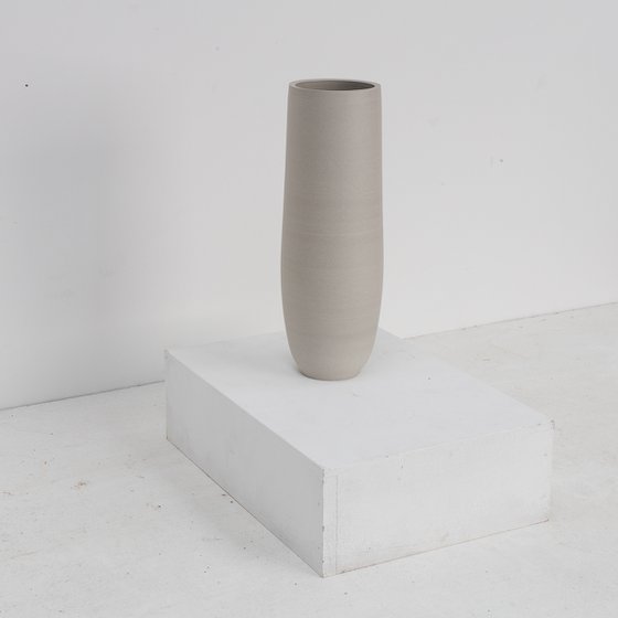 Tall Vase / Pale Grey