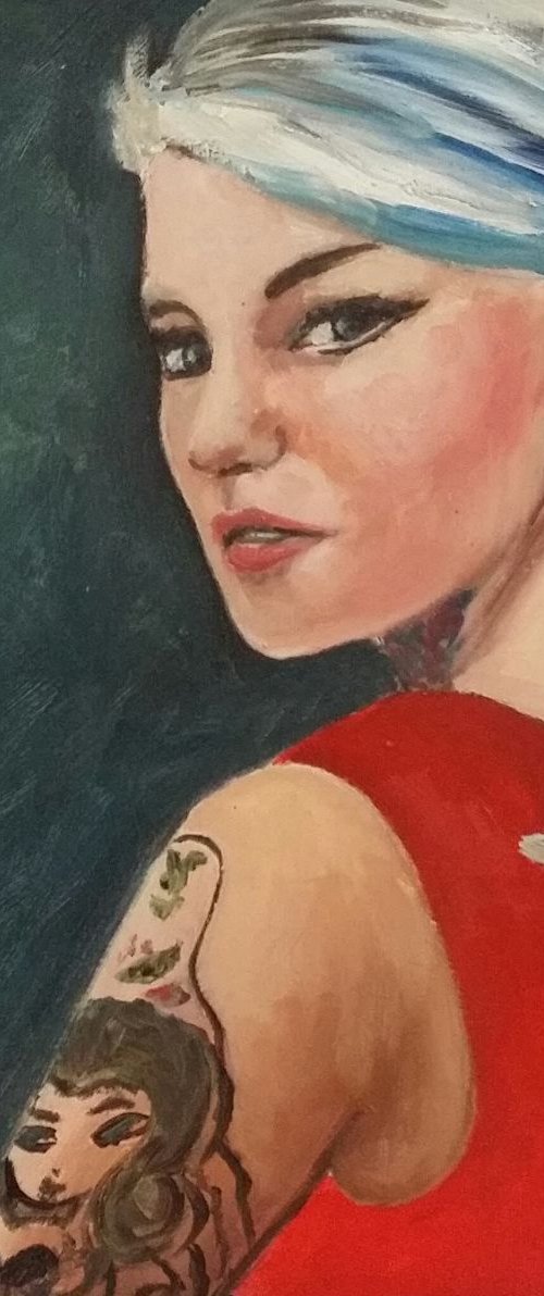 Girl with tattoo by Els Driesen