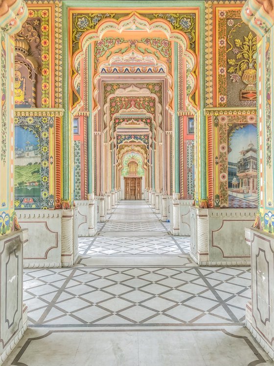 THE COLORS OF INDIA